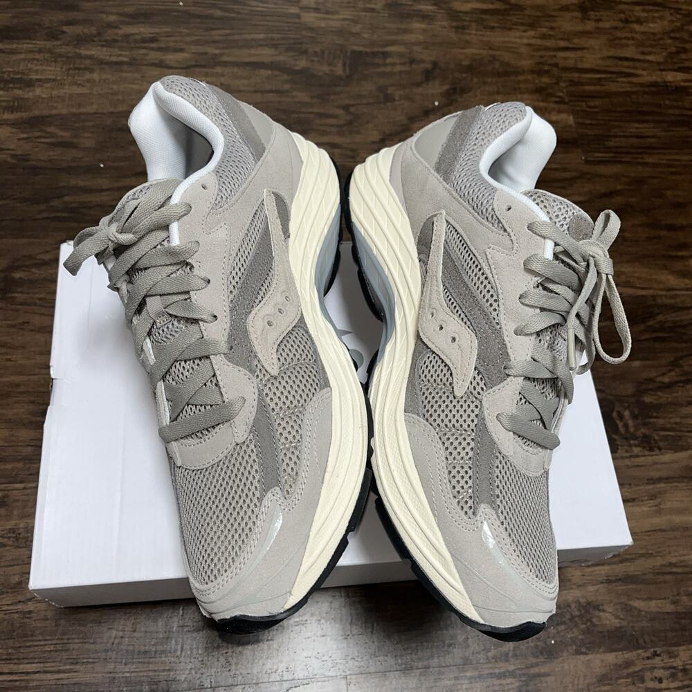 Saucony ProGrid Omni 9 Premium Grey S70740-10 Mens Size 11.5 New - Picture 3 of 11